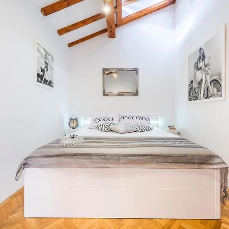 Beach Lapad Apartment Villa Tolja Ντουμπρόβνικ Εξωτερικό φωτογραφία